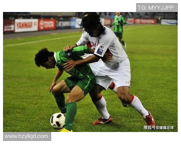 町田球队迎战新泻天鹅展开激烈较量期待精彩瞬间与精彩进球